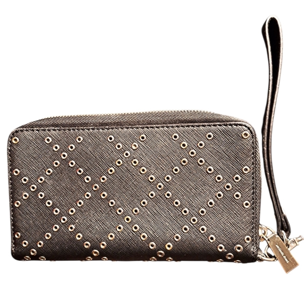 ✨️NWOT! Michael Kors Black Wristlet with Gold Accents - Picture 14 of 16